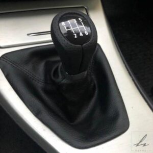 車用ギアシフトノブ 5速 6速 BMW E90 E91 E92 LHD マニュアルギアボックスハンドルレバースティック PUレザーブーツ付き 部品 カスタムパーツ アクセサリー