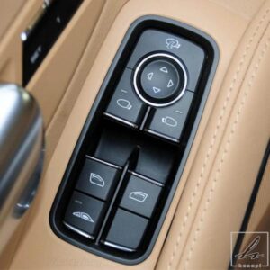 車 99161315702DML 99161315502DML 99161315102DML フロントパワーウィンドウミラースイッチ ポルシェ 911 718 991 ボクスター ケイマン カレラ用 部品 カス