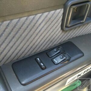 車用パワーウィンドウスイッチ 交換用パワーマスターウィンドウコントロールスイッチボタン マツダ 323F ボンゴ 1994-1998 95 96 97用 部品 カスタムパーツ