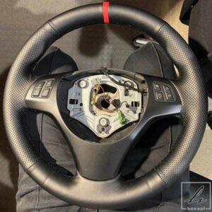 滑り止めカーアクセサリー ブラックレザーカーステアリングホイール編み込みカバー BMW M SPORT M3 E90 E91 E92 E93 E87 E81 E82 E88 X1 E84用