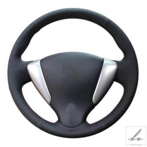 手縫いカーアクセサリー 人工革製カーステアリングホイールカバー 日産 ティーダ シルフィ セントラ ヴァーサ ノート 2014年式用