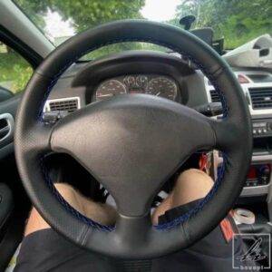 プジョー 307 CC 407 SW 2004 2005 2006 - 2009 用 手縫い ステアリングホイール カバー トリム ソフト パンチングレザーカバー