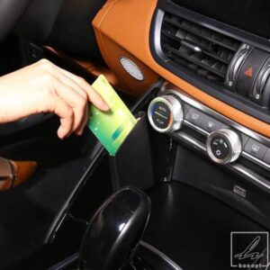 2PCS プラスチック センターコンソール 収納ボックス 電話カードボックス トレイ アルファロメオ ジュリア 2017 2018 2019 カーアクセサリー